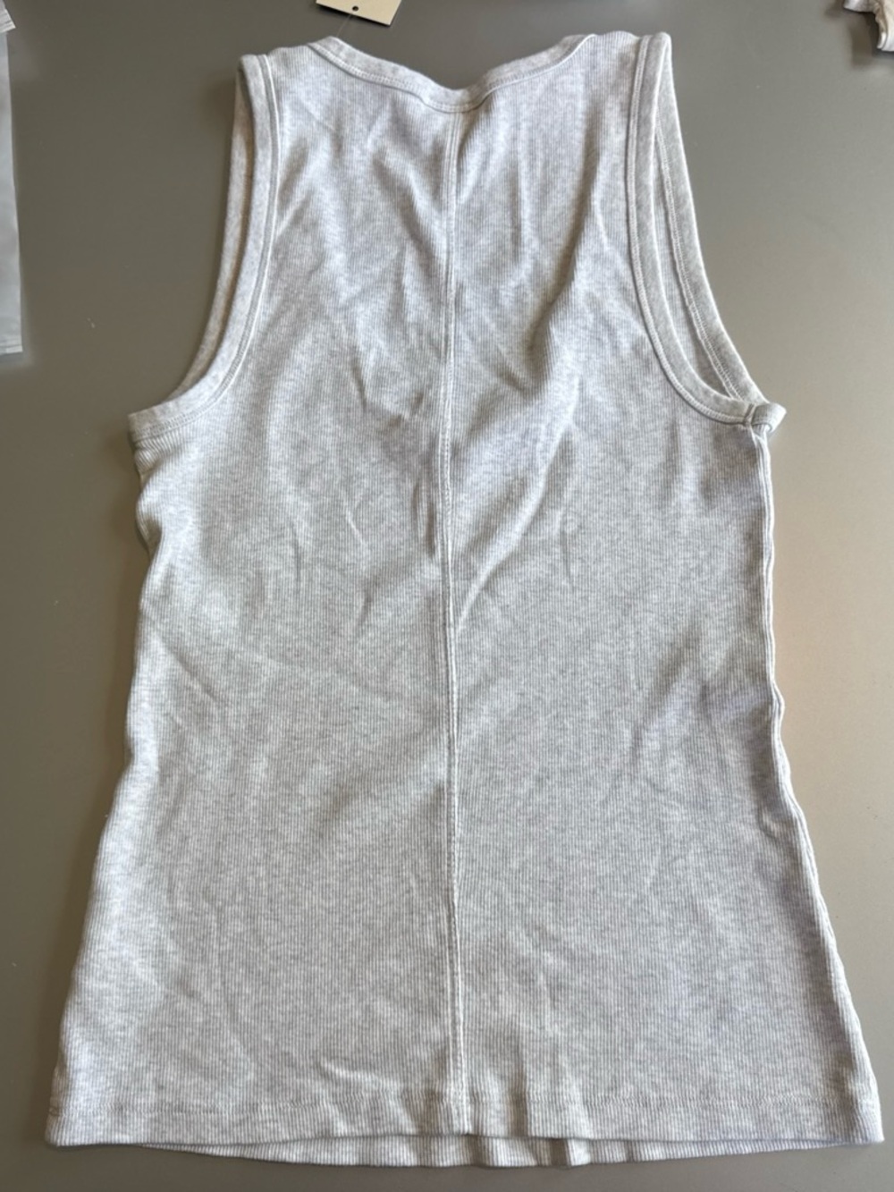 Universal Thread Light Gray Ribbed Scoop Neck Tank - Picture 3 of 4